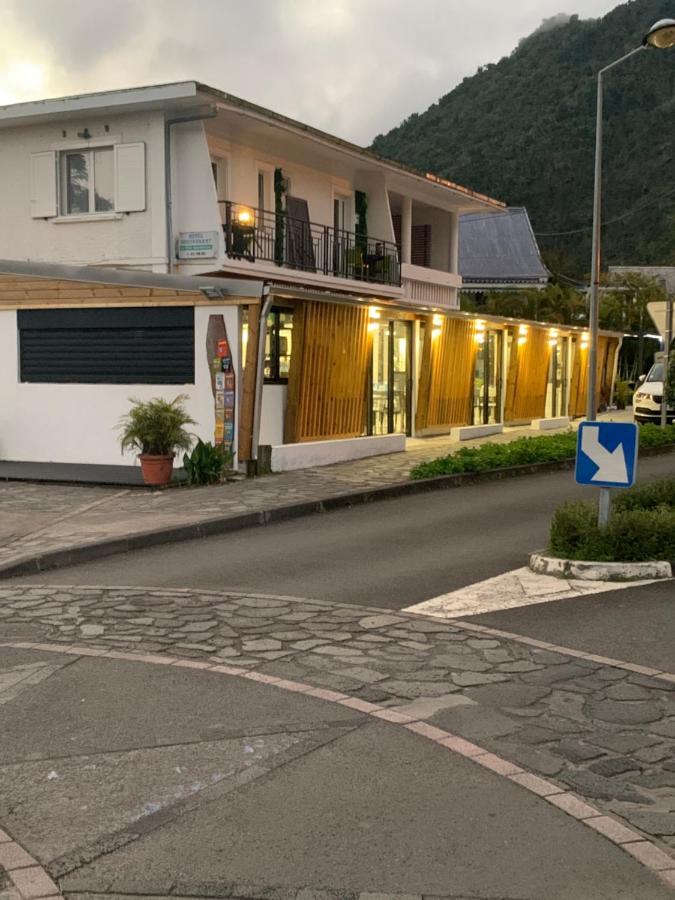 Hotel Le Petit Randonneur Cilaos Exterior foto
